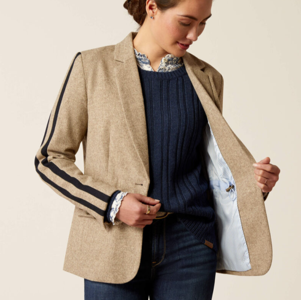 IND25 - ARIAT Women's Dornie Blazer - Image 4