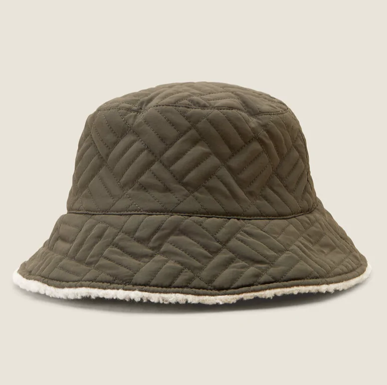 IND25 - ARIAT Reversible Quilted Bucket Hat